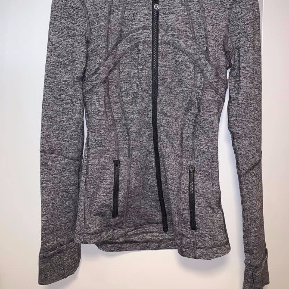 Lululemon  Define Jacket - Picture 2 of 4